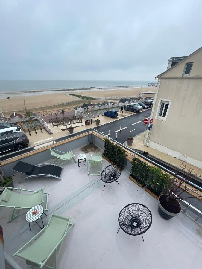 Beau Rivage Hôtel-Restaurant Luc-sur-Mer Exterior foto